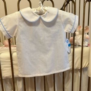 2 T lullaby set two piece outfit NWT seersucker shorts and white Peter Pan shirt